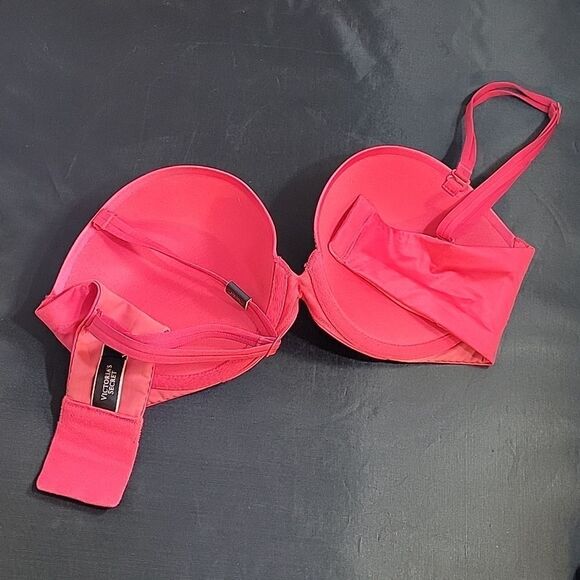 BRAND NEW  SPARKLE RED VICTORIA SECRET WOMEN"S BRA - Picture 11 of 11